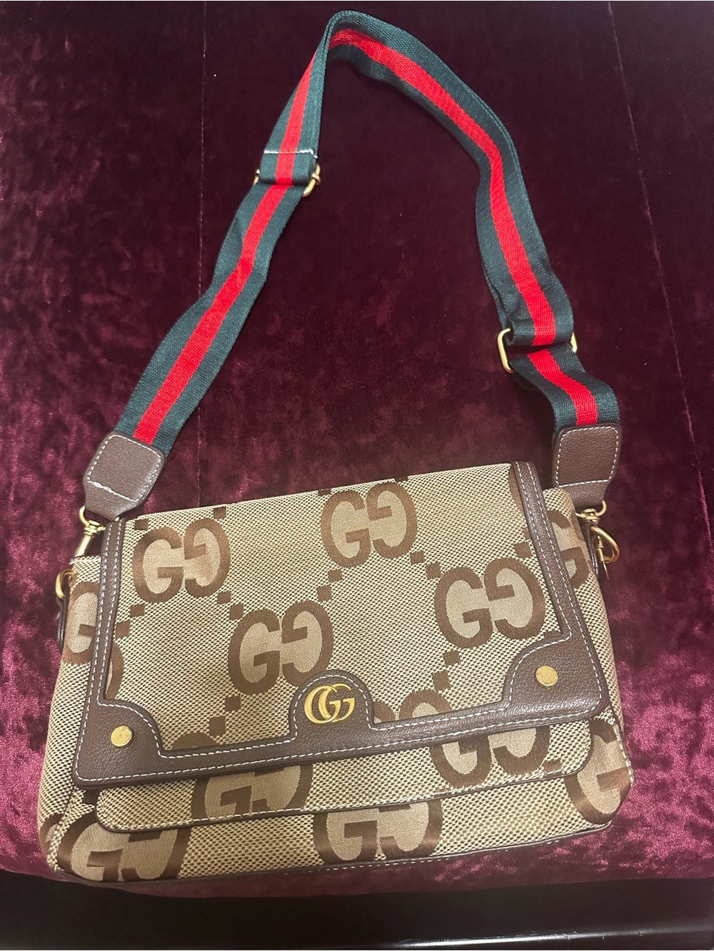 Designer Purses - Picture 4 of 8